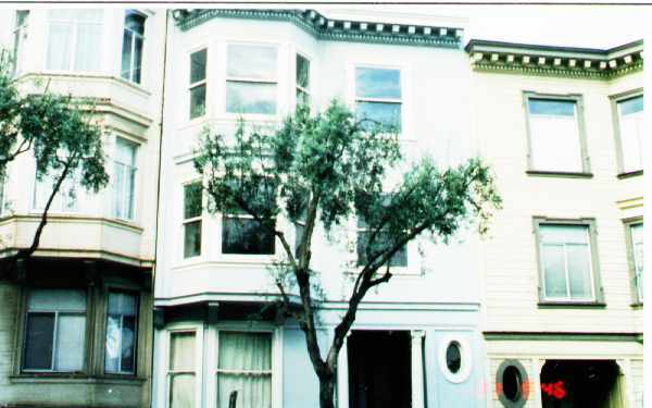 Building Photo - 2621 Hyde St