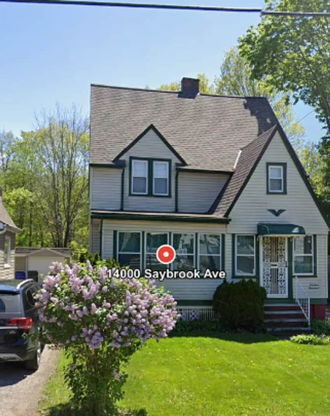 Primary Photo - Newly Renovated Pet-Friendly 3-Bedroom Hom...