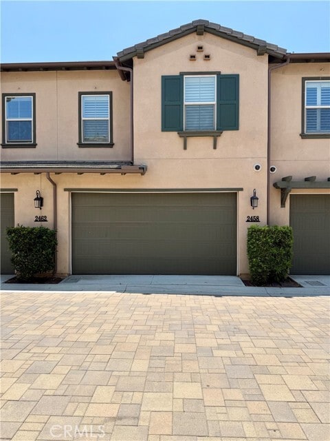 Building Photo - 2462 Sanabria Ln