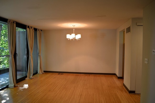 Foto del edificio - 255 SW Harrison St