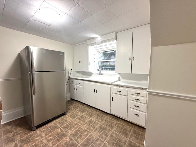 Building Photo - Charming 2 + Den Bedroom In OLD NORTH for ...