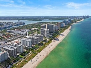 Building Photo - 9511 Collins Ave