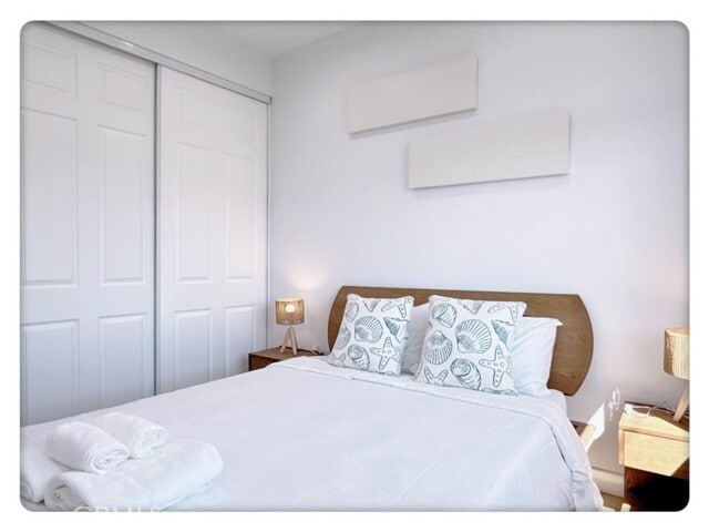 Foto del edificio - 15636 Regalado St