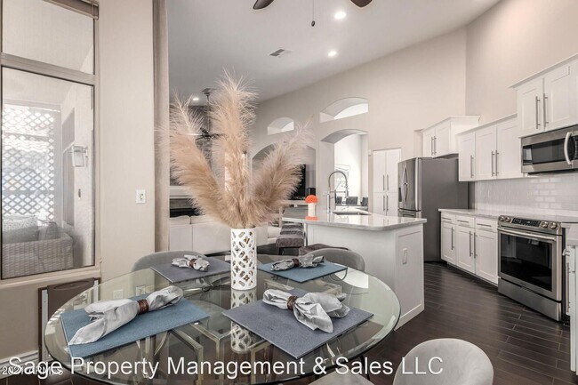 Foto del edificio - 3 br, 2.5 bath House - 17045 N 45th St
