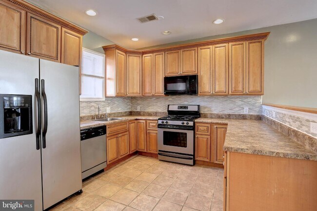 Foto del edificio - 3706 Harlem Ave