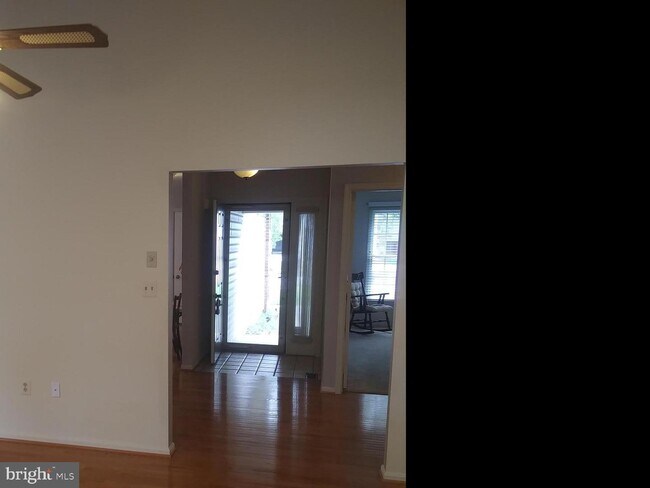 Building Photo - 862 Rudder Way