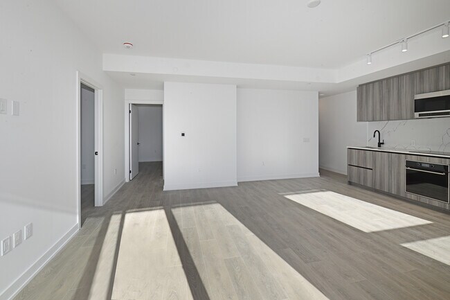 Photo du bâtiment - 127 Broadway Ave