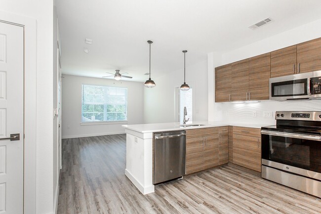 Interior Photo - Bishop Flats - Modern, Urban, Affordable L...