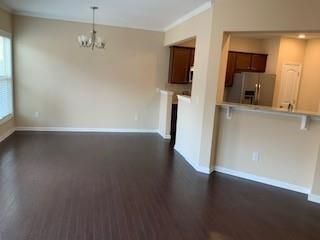 Foto del edificio - 1335 Hampton Oaks Dr