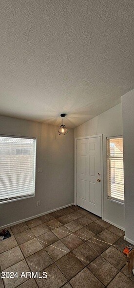 Foto del edificio - 9426 W Monroe St