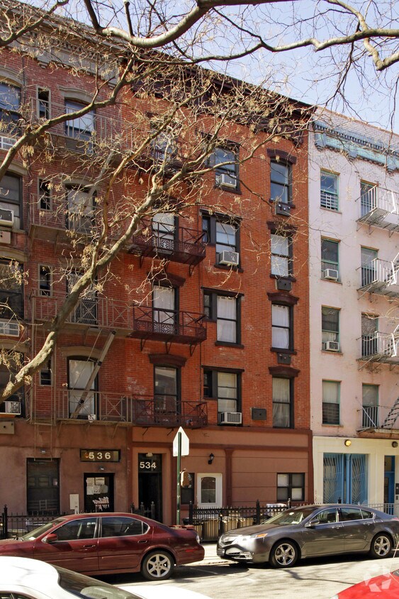 Foto del edificio - 534 E 6th St