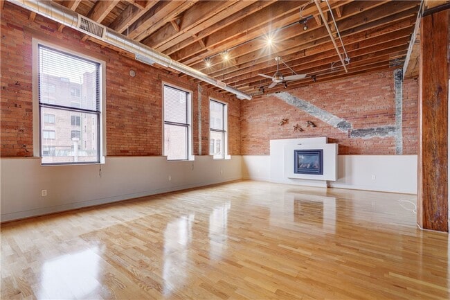 Foto del edificio - 224 Mill St