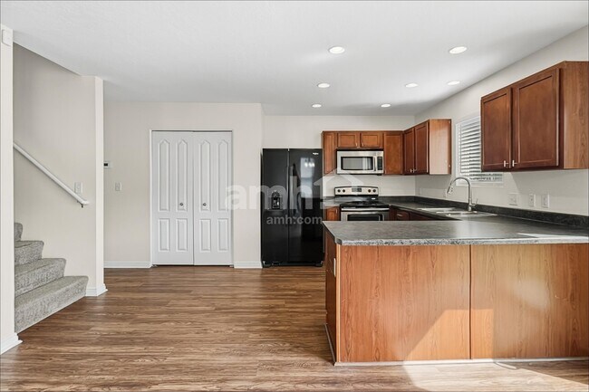 Foto del edificio - 3792 N Tumwater E Ln