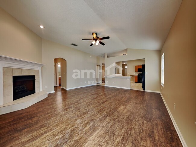 Foto del edificio - 1797 Keswick Rd