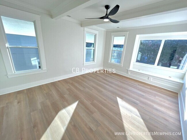 Foto del edificio - 280 N McNeil St