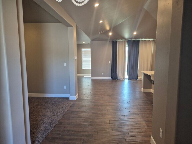 Foto del edificio - 836 Copper Ridge