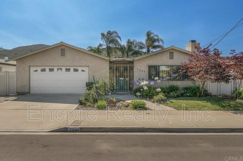 Foto principal - 7384 Ballinger Ave