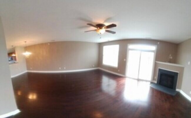 Building Photo - 4525 Leamore Square Rd