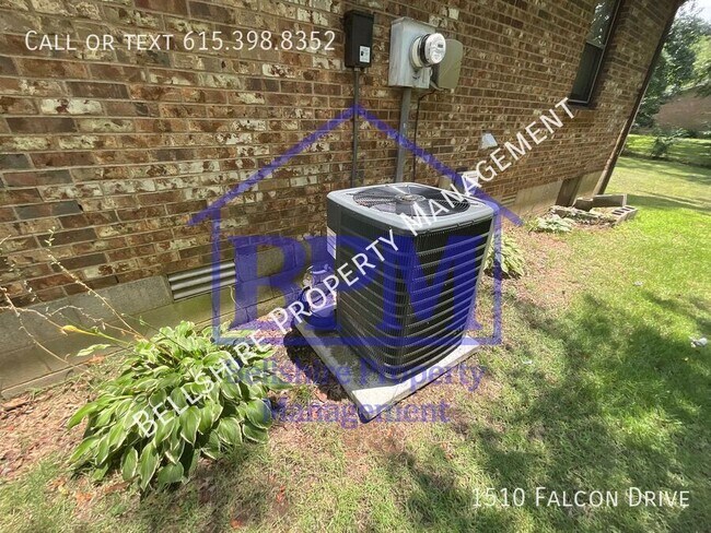 Foto del edificio - 1510 Falcon Dr