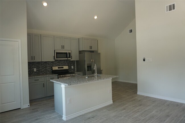 Foto del edificio - 9583 Darkwood St