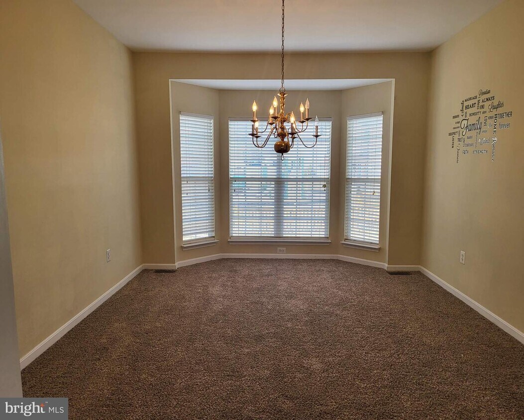 Foto principal - 34 Little Field Dr