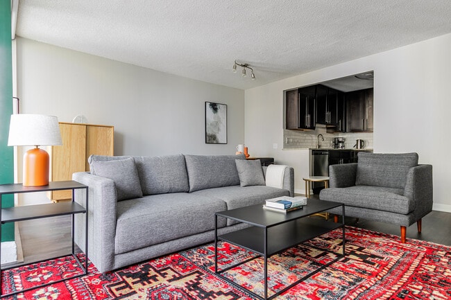 Foto del edificio - 77 W Huron St