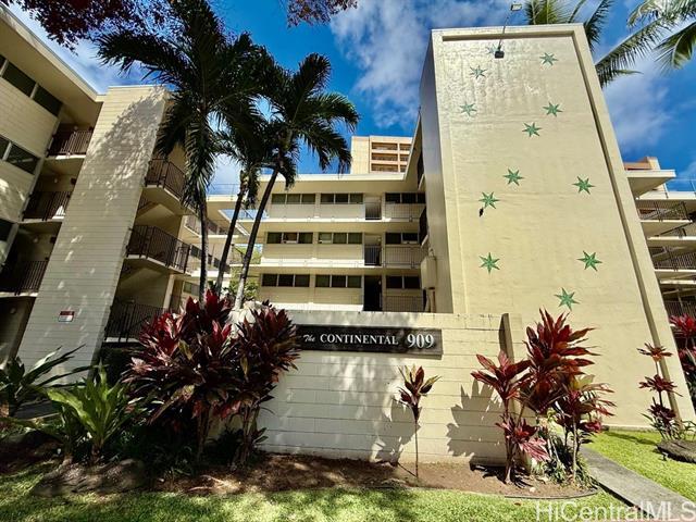 Foto del edificio - 909 Kaheka St