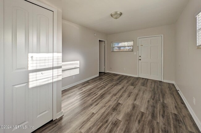 Building Photo - 2775 Herschel St