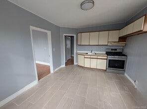 Building Photo - 85-57 151st St