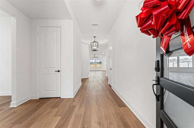 Foto del edificio - 355 Wild Frk Ct