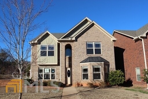 Primary Photo - 105 Daisy Cir