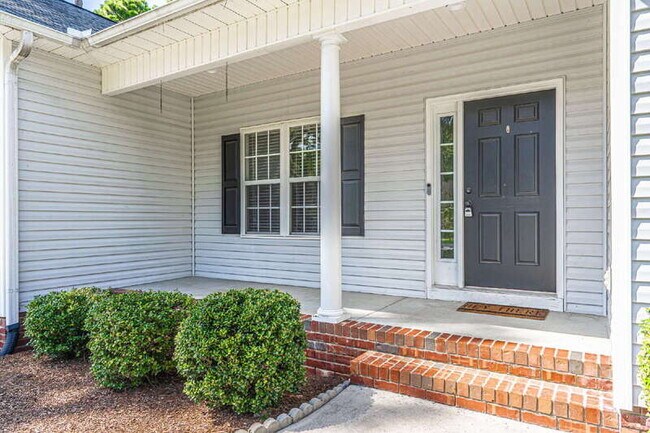 Foto del edificio - 167 Laurel Oak Ln