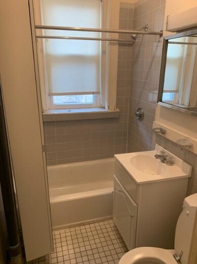 *Las imágenes son muestras representativas de la unidad anunciada. En algunos casos, las unidades reales que visita... - 115 Jersey St