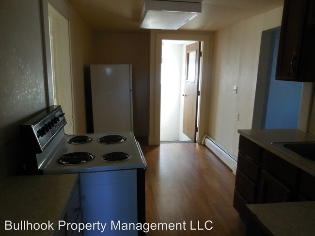 Building Photo - 446 10th Ave