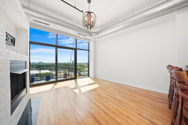 Foto del edificio - 1224 W Van Buren St