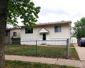 Building Photo - 1220 W Patterson St