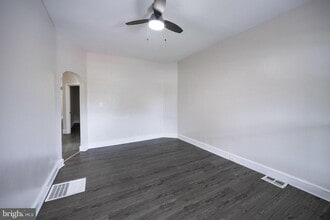 Building Photo - 5847 Willows Ave