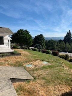 Building Photo - Call for an appointment 503-543-4440 Beaut...