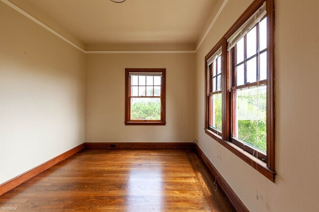 Building Photo - 3 br, 1 bath  - 1850 Arch St Apt 3