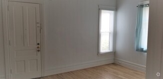 Building Photo - 1125 S Westnedge Ave