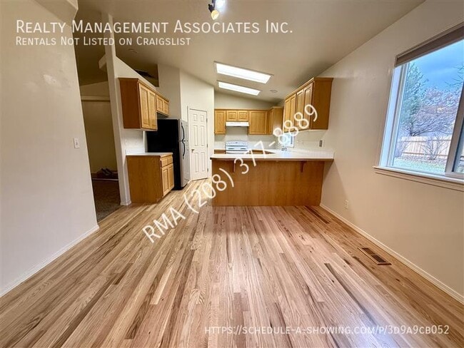 Foto del edificio - 2889 W Stallion St