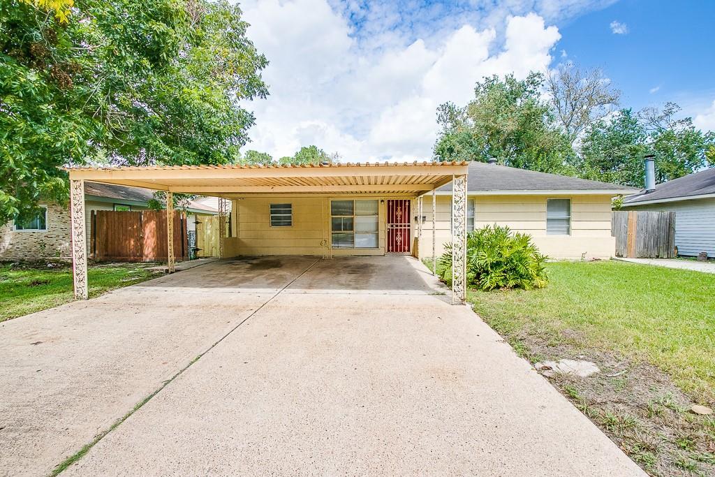 Foto principal - 10617 Barada St