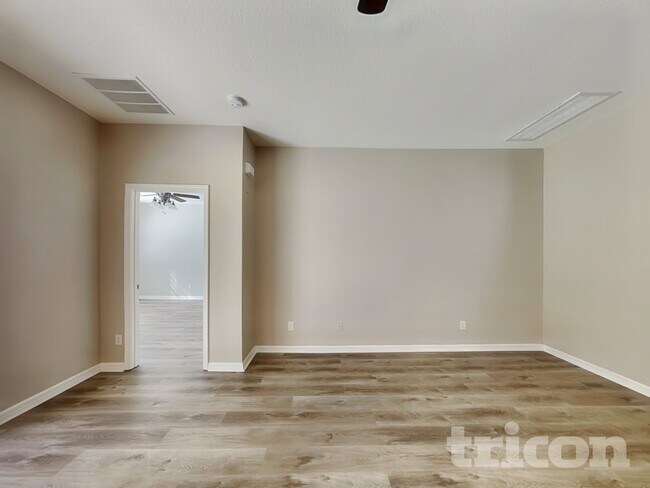 Building Photo - 19322 Sunset Bay Dr