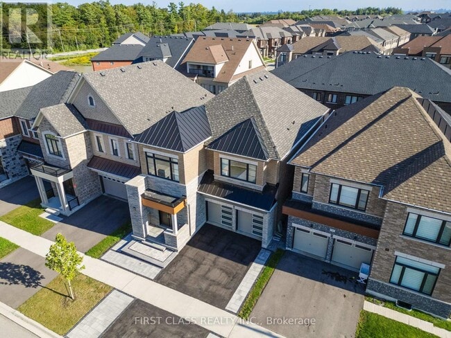 Building Photo - 19 William Logan Dr