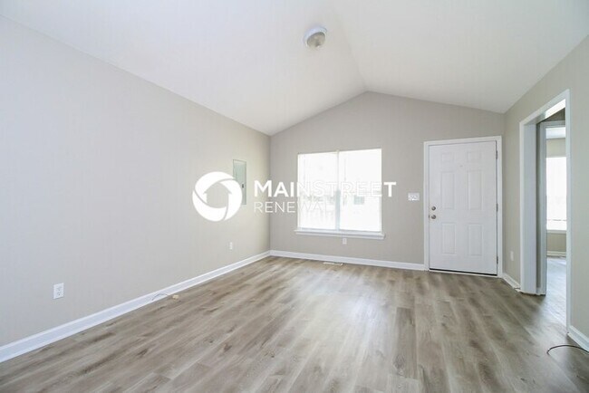 Foto del edificio - 4 Bedroom Pet-Friendly Home in Greensboro,...