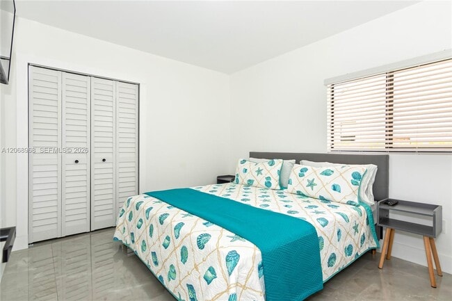Foto del edificio - 345 NW 53rd St