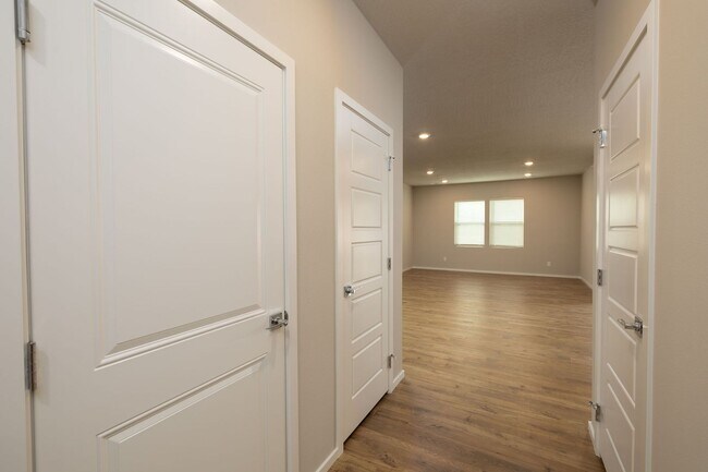 Foto del edificio - Modern One-Level Rancher South Spokane Valley Community - Elk Meadow Estate