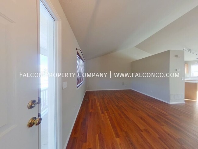 Photo - 6239 Hartman Dr House