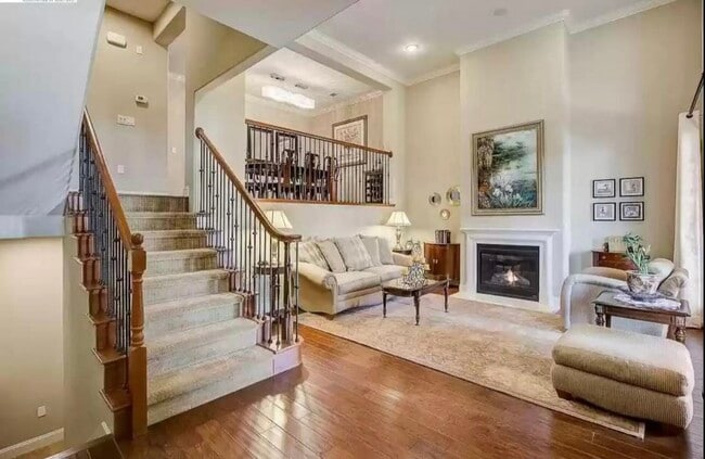 Building Photo - 3680 Aviano Way