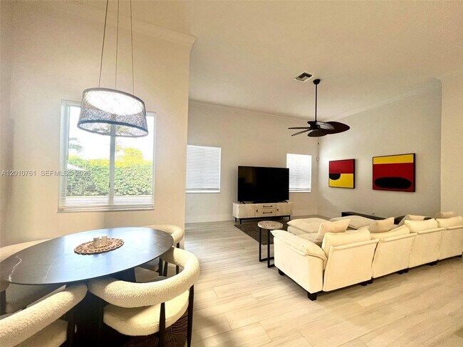 Foto del edificio - 13651 SW 84th Ct
